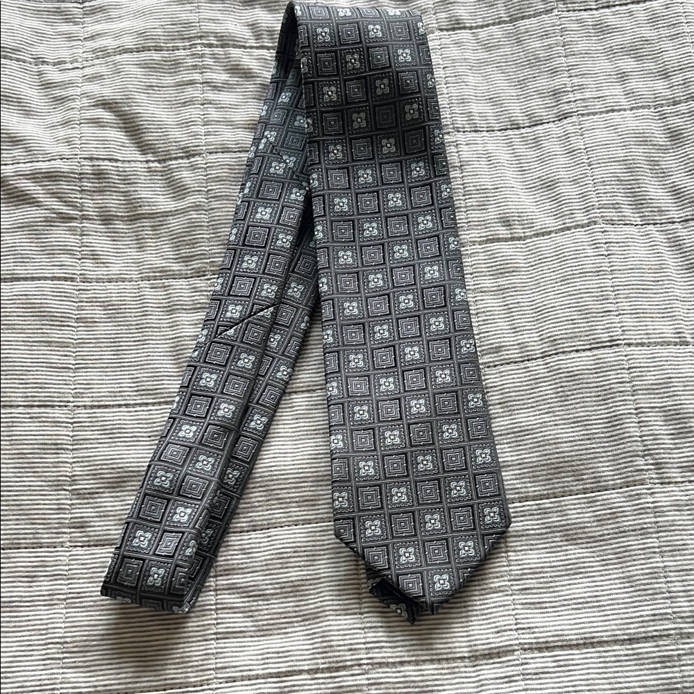 Stafford Gray Geometric Men's Tie